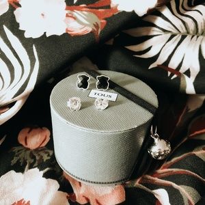 TOUS ONYX Earrings in Silver